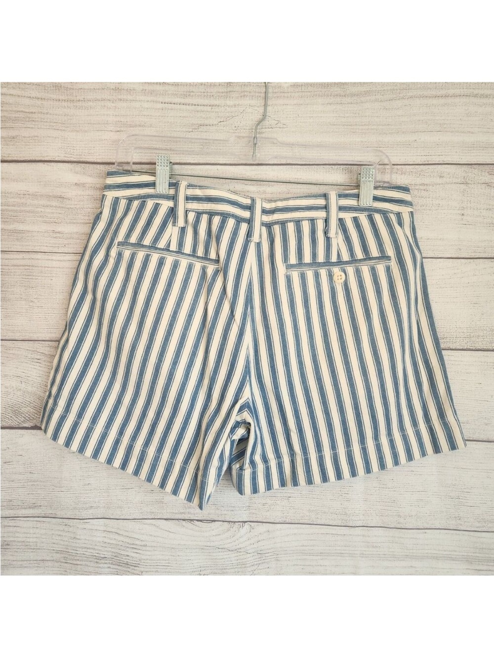 Polo Ralph Lauren Striped Blue and White Women’s Casual Shorts - Picture 2 of 7